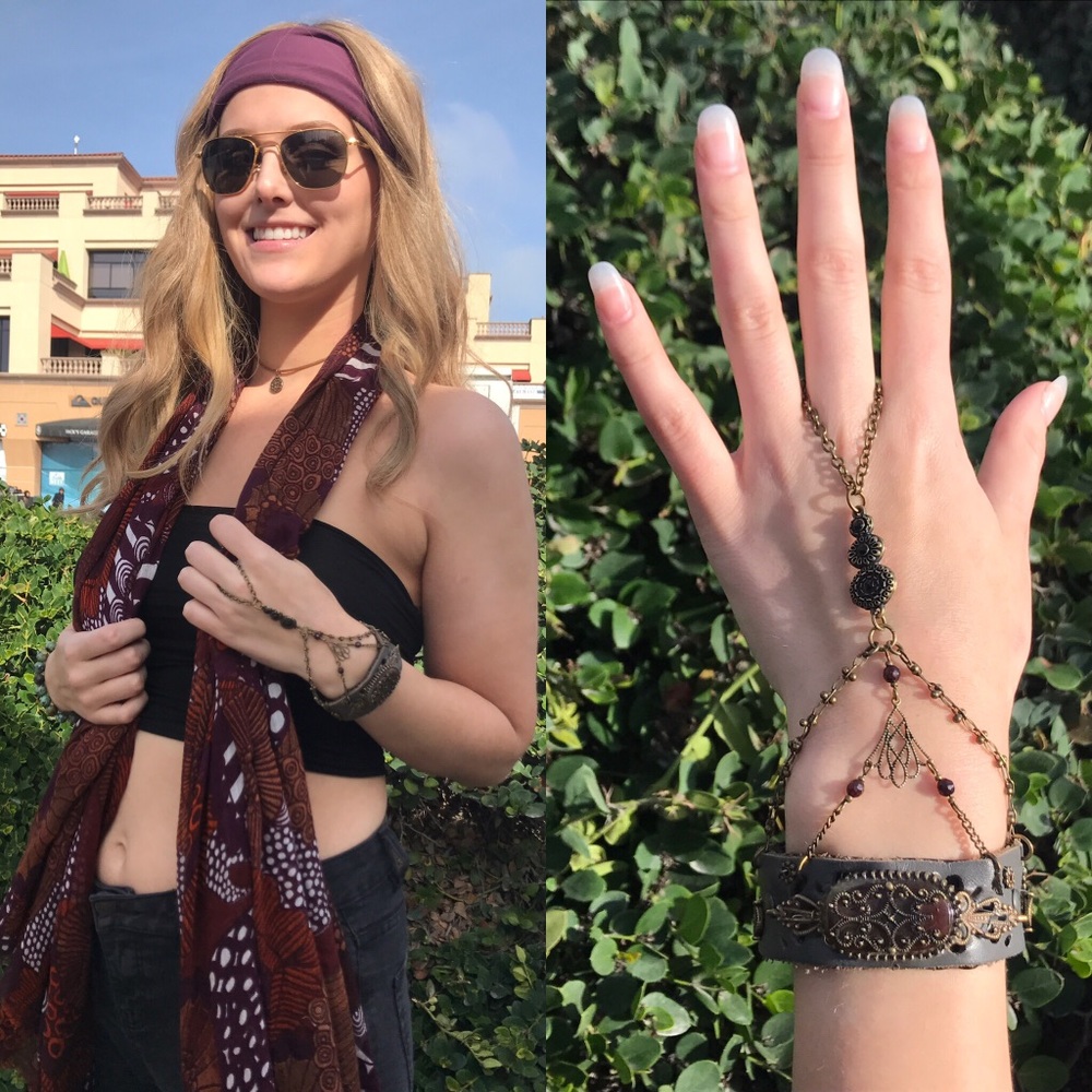 ‼️Avail for Pre-order‼️ leather cuff hand chain